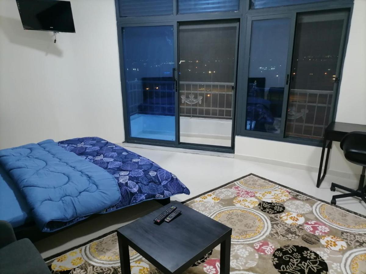 For Women Only - للنساء فقط Apartment Umm al-Amad Exterior photo