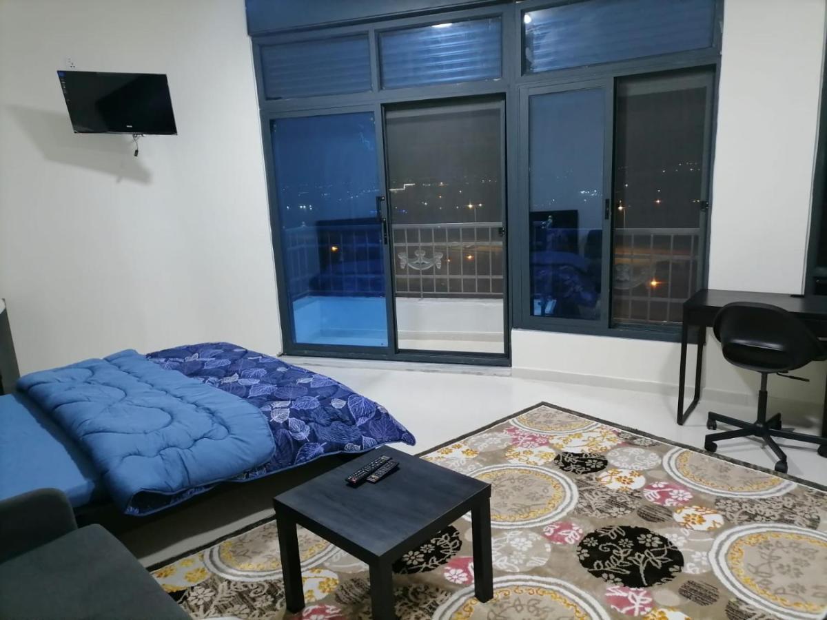 For Women Only - للنساء فقط Apartment Umm al-Amad Exterior photo