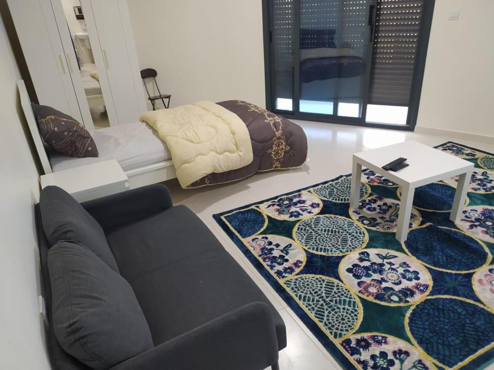 For Women Only - للنساء فقط Apartment Umm al-Amad Exterior photo